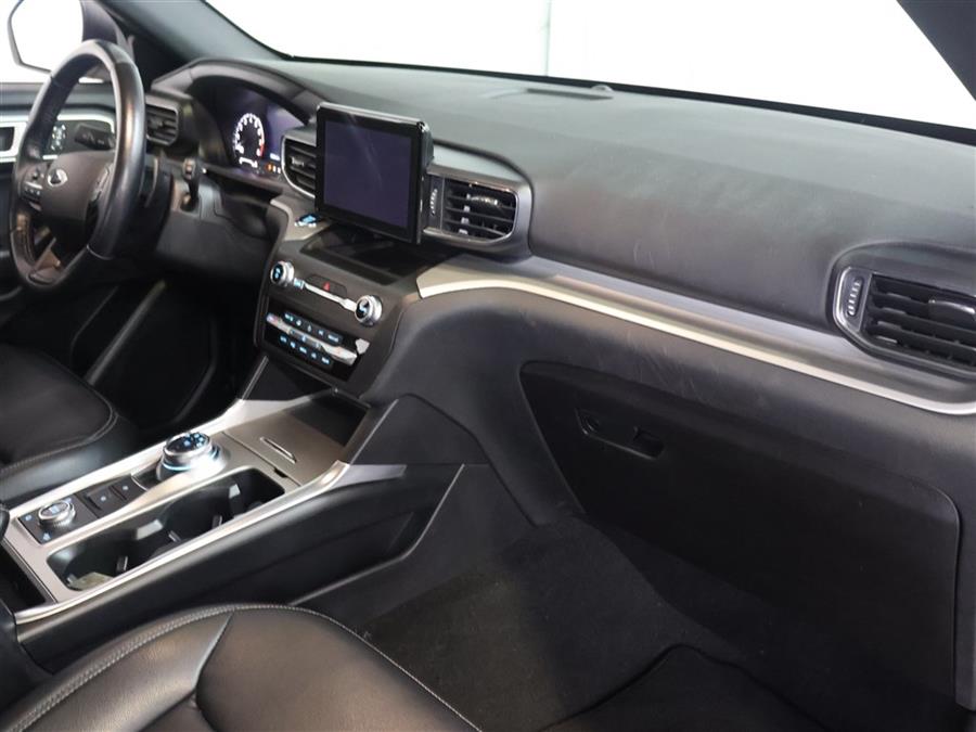 2020 Ford Explorer XLT, available for sale in Paterson, New Jersey | Fast Track Motors. Paterson, New Jersey 2020 Ford Explorer XLT, available for sale in Paterson, New Jersey | Fast Track Motors. Paterson, New Jersey