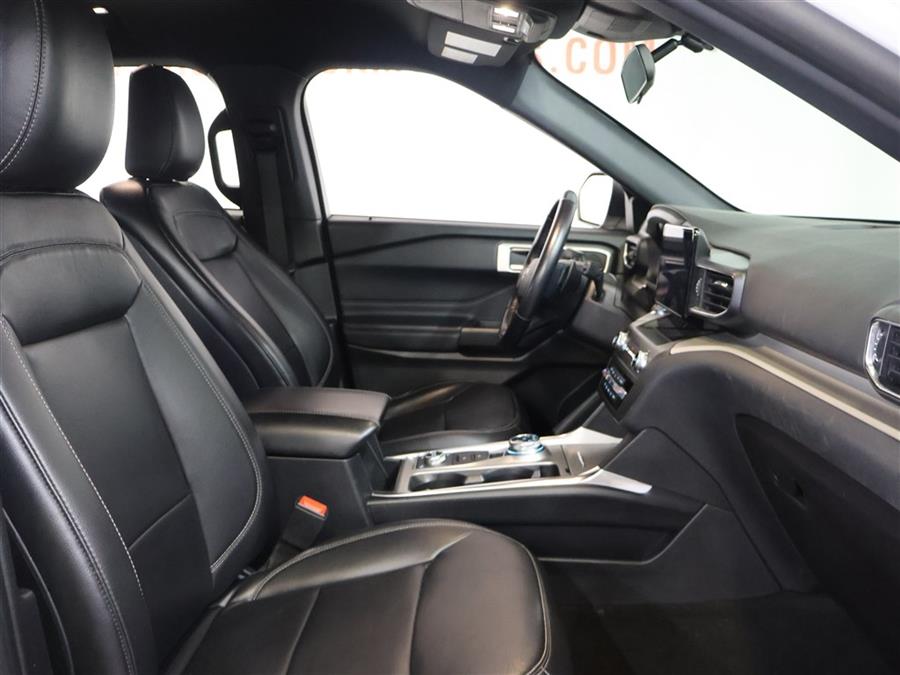 2020 Ford Explorer XLT, available for sale in Paterson, New Jersey | Fast Track Motors. Paterson, New Jersey 2020 Ford Explorer XLT, available for sale in Paterson, New Jersey | Fast Track Motors. Paterson, New Jersey