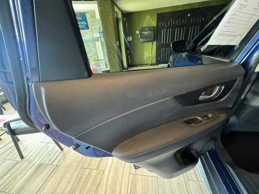2019 Nissan Rogue AWD SV, available for sale in West Hartford, Connecticut | AutoMax. West Hartford, Connecticut 2019 Nissan Rogue AWD SV, available for sale in West Hartford, Connecticut | AutoMax. West Hartford, Connecticut