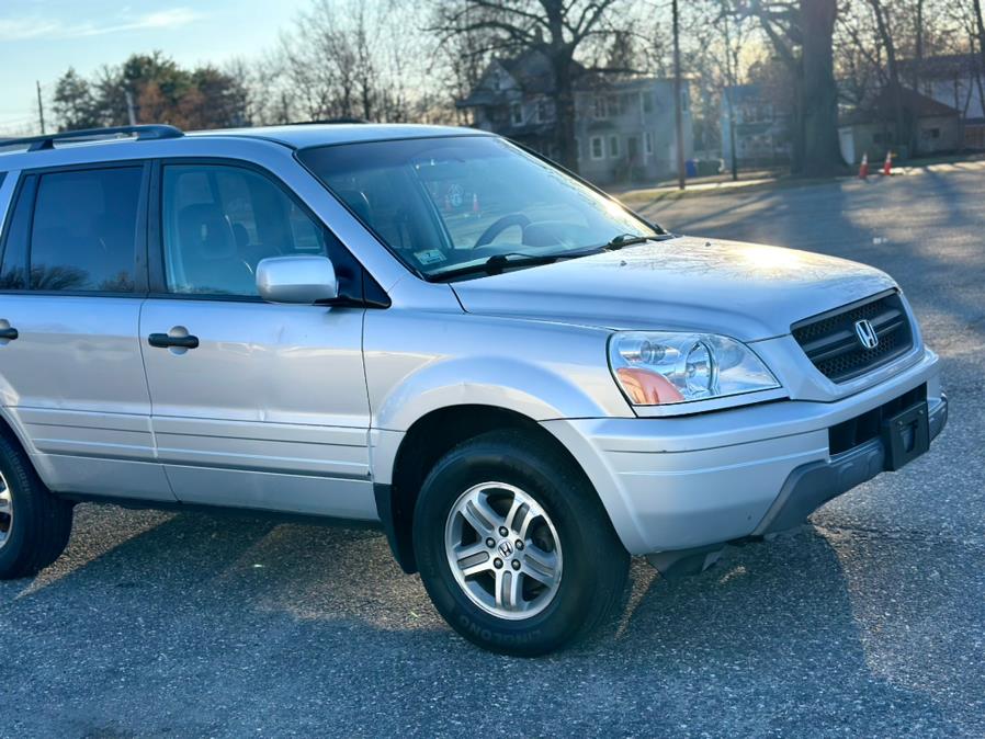 2004 Honda Pilot 4WD EX Auto w/Leather, available for sale in Springfield, Massachusetts | Auto Globe LLC. Springfield, Massachusetts 2004 Honda Pilot 4WD EX Auto w/Leather, available for sale in Springfield, Massachusetts | Auto Globe LLC. Springfield, Massachusetts