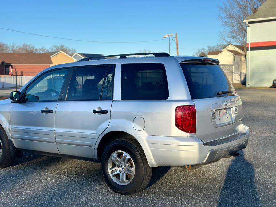 2004 Honda Pilot 4WD EX Auto w/Leather, available for sale in Springfield, Massachusetts | Auto Globe LLC. Springfield, Massachusetts 2004 Honda Pilot 4WD EX Auto w/Leather, available for sale in Springfield, Massachusetts | Auto Globe LLC. Springfield, Massachusetts
