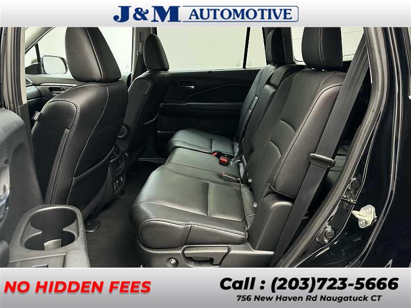 2018 Honda Pilot EX-L, available for sale in Naugatuck, Connecticut | J&M Automotive Sls&Svc LLC. Naugatuck, Connecticut 2018 Honda Pilot EX-L, available for sale in Naugatuck, Connecticut | J&M Automotive Sls&Svc LLC. Naugatuck, Connecticut