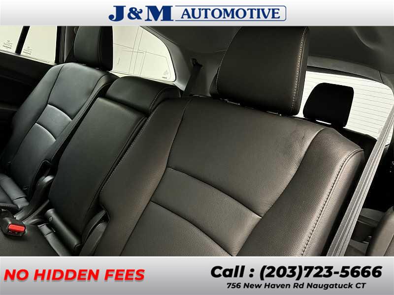 2018 Honda Pilot EX-L, available for sale in Naugatuck, Connecticut | J&M Automotive Sls&Svc LLC. Naugatuck, Connecticut 2018 Honda Pilot EX-L, available for sale in Naugatuck, Connecticut | J&M Automotive Sls&Svc LLC. Naugatuck, Connecticut