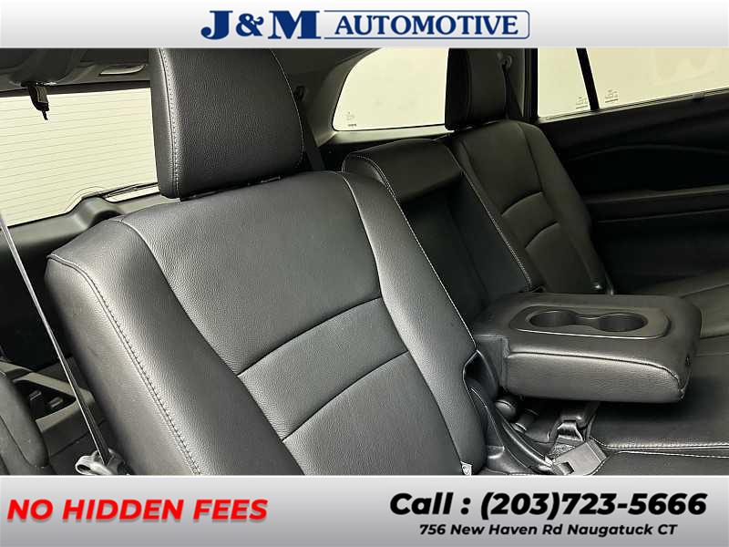 2018 Honda Pilot EX-L, available for sale in Naugatuck, Connecticut | J&M Automotive Sls&Svc LLC. Naugatuck, Connecticut 2018 Honda Pilot EX-L, available for sale in Naugatuck, Connecticut | J&M Automotive Sls&Svc LLC. Naugatuck, Connecticut