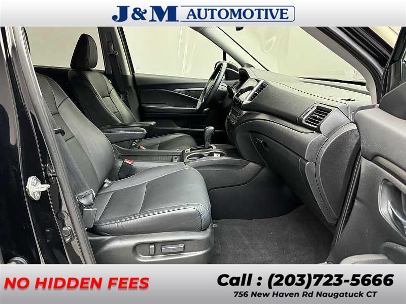 2018 Honda Pilot EX-L, available for sale in Naugatuck, Connecticut | J&M Automotive Sls&Svc LLC. Naugatuck, Connecticut 2018 Honda Pilot EX-L, available for sale in Naugatuck, Connecticut | J&M Automotive Sls&Svc LLC. Naugatuck, Connecticut