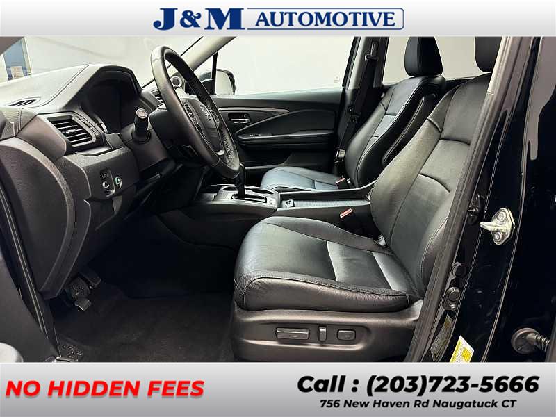 2018 Honda Pilot EX-L, available for sale in Naugatuck, Connecticut | J&M Automotive Sls&Svc LLC. Naugatuck, Connecticut 2018 Honda Pilot EX-L, available for sale in Naugatuck, Connecticut | J&M Automotive Sls&Svc LLC. Naugatuck, Connecticut