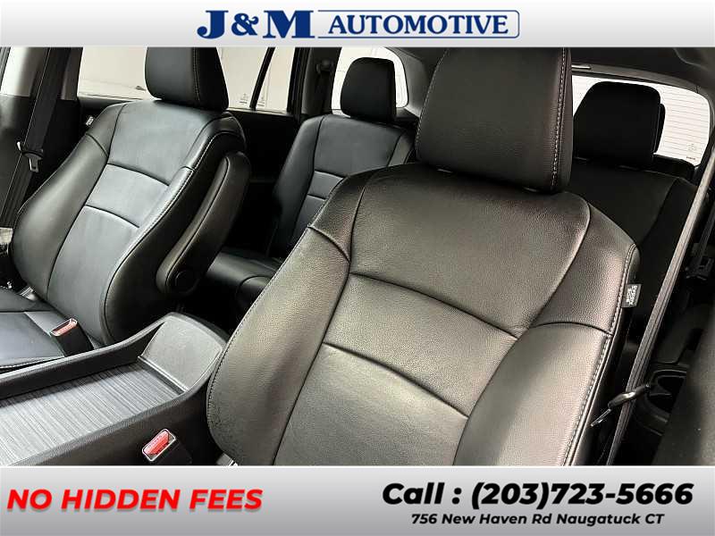 2018 Honda Pilot EX-L, available for sale in Naugatuck, Connecticut | J&M Automotive Sls&Svc LLC. Naugatuck, Connecticut 2018 Honda Pilot EX-L, available for sale in Naugatuck, Connecticut | J&M Automotive Sls&Svc LLC. Naugatuck, Connecticut