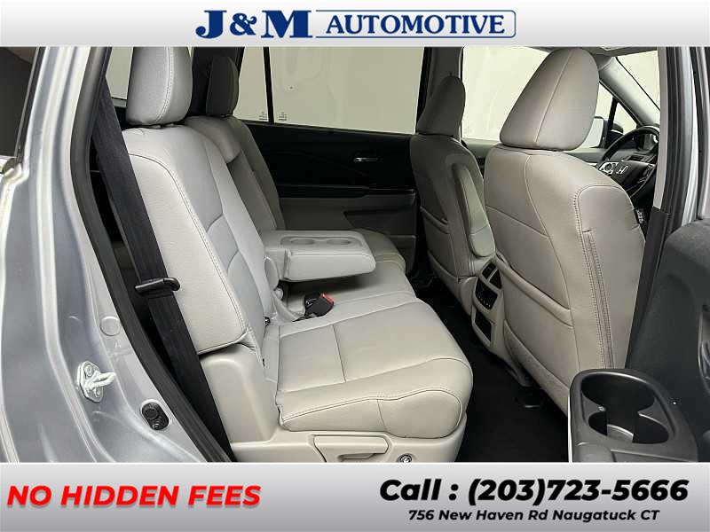 2021 Honda Pilot EX-L, available for sale in Naugatuck, Connecticut | J&M Automotive Sls&Svc LLC. Naugatuck, Connecticut 2021 Honda Pilot EX-L, available for sale in Naugatuck, Connecticut | J&M Automotive Sls&Svc LLC. Naugatuck, Connecticut
