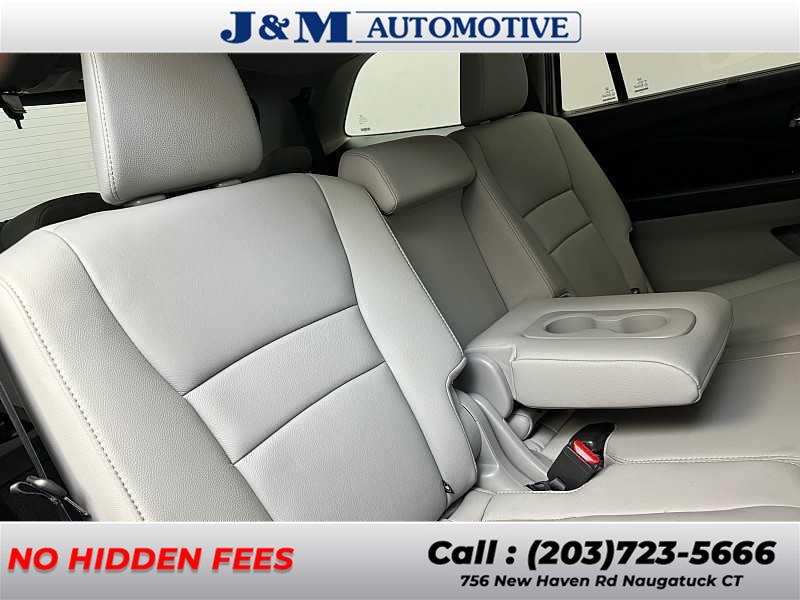 2021 Honda Pilot EX-L, available for sale in Naugatuck, Connecticut | J&M Automotive Sls&Svc LLC. Naugatuck, Connecticut 2021 Honda Pilot EX-L, available for sale in Naugatuck, Connecticut | J&M Automotive Sls&Svc LLC. Naugatuck, Connecticut