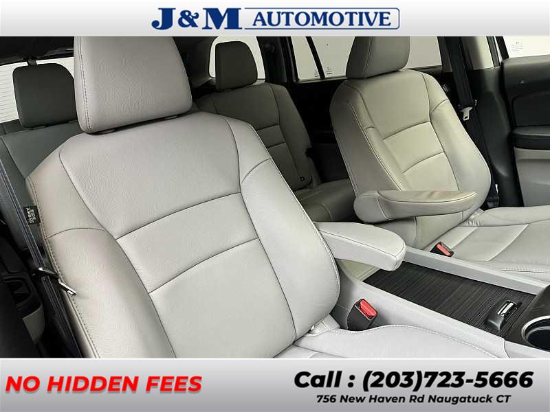 2021 Honda Pilot EX-L, available for sale in Naugatuck, Connecticut | J&M Automotive Sls&Svc LLC. Naugatuck, Connecticut 2021 Honda Pilot EX-L, available for sale in Naugatuck, Connecticut | J&M Automotive Sls&Svc LLC. Naugatuck, Connecticut