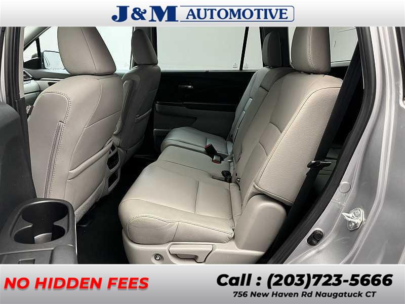2021 Honda Pilot EX-L, available for sale in Naugatuck, Connecticut | J&M Automotive Sls&Svc LLC. Naugatuck, Connecticut 2021 Honda Pilot EX-L, available for sale in Naugatuck, Connecticut | J&M Automotive Sls&Svc LLC. Naugatuck, Connecticut