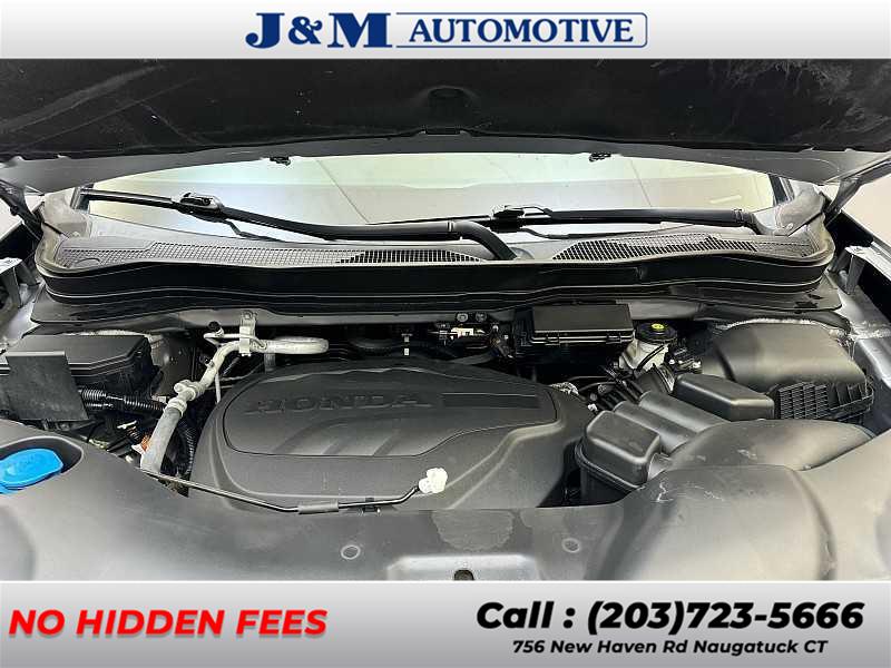 2021 Honda Pilot EX-L, available for sale in Naugatuck, Connecticut | J&M Automotive Sls&Svc LLC. Naugatuck, Connecticut 2021 Honda Pilot EX-L, available for sale in Naugatuck, Connecticut | J&M Automotive Sls&Svc LLC. Naugatuck, Connecticut