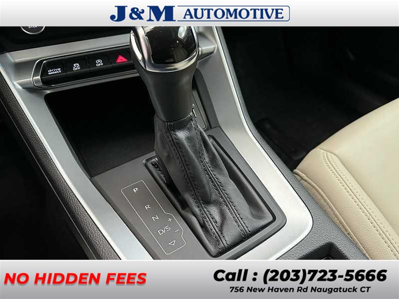 2020 Audi Q3 Premium, available for sale in Naugatuck, Connecticut | J&M Automotive Sls&Svc LLC. Naugatuck, Connecticut 2020 Audi Q3 Premium, available for sale in Naugatuck, Connecticut | J&M Automotive Sls&Svc LLC. Naugatuck, Connecticut