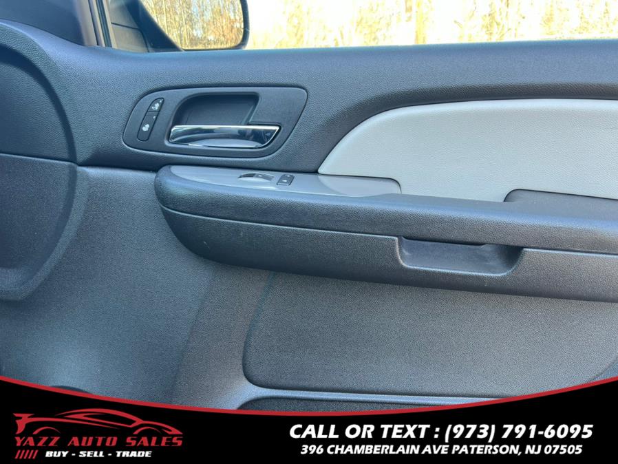 2008 Chevrolet Suburban 4WD 4dr 1500 LT w/3LT, available for sale in Paterson, New Jersey | Yazz Auto Sales. Paterson, New Jersey 2008 Chevrolet Suburban 4WD 4dr 1500 LT w/3LT, available for sale in Paterson, New Jersey | Yazz Auto Sales. Paterson, New Jersey