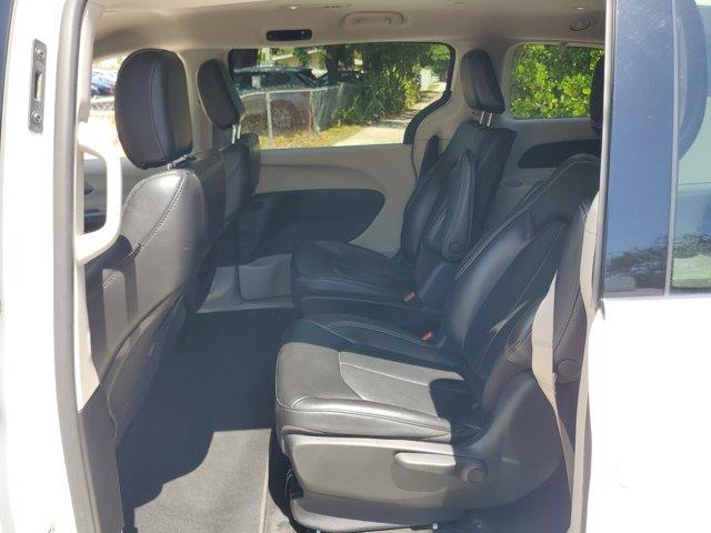 2022 Chrysler Pacifica Hybrid Touring L, available for sale in Fort Lauderdale, Florida | CarLux Fort Lauderdale. Fort Lauderdale, Florida 2022 Chrysler Pacifica Hybrid Touring L, available for sale in Fort Lauderdale, Florida | CarLux Fort Lauderdale. Fort Lauderdale, Florida
