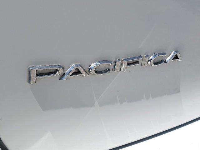 2022 Chrysler Pacifica Hybrid Touring L, available for sale in Fort Lauderdale, Florida | CarLux Fort Lauderdale. Fort Lauderdale, Florida 2022 Chrysler Pacifica Hybrid Touring L, available for sale in Fort Lauderdale, Florida | CarLux Fort Lauderdale. Fort Lauderdale, Florida