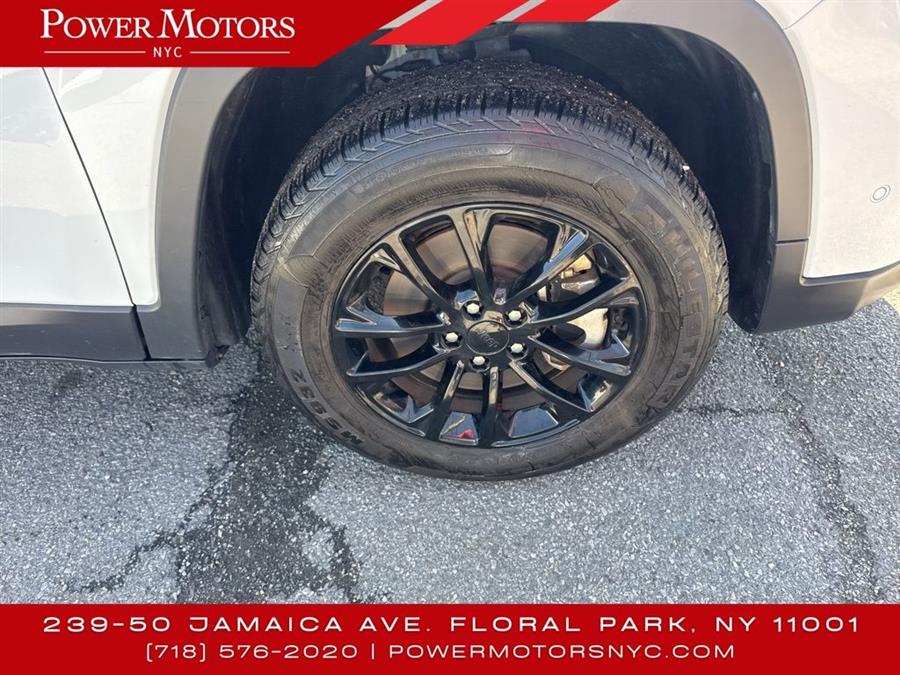 2023 Jeep Cherokee Altitude, available for sale in Floral Park, New York | Shop Auto NY. Floral Park, New York 2023 Jeep Cherokee Altitude, available for sale in Floral Park, New York | Shop Auto NY. Floral Park, New York