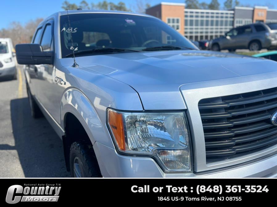 2014 Ford F-150 4WD SuperCrew 145" XL, available for sale in Toms River, New Jersey | Country Motors. Toms River, New Jersey 2014 Ford F-150 4WD SuperCrew 145" XL, available for sale in Toms River, New Jersey | Country Motors. Toms River, New Jersey