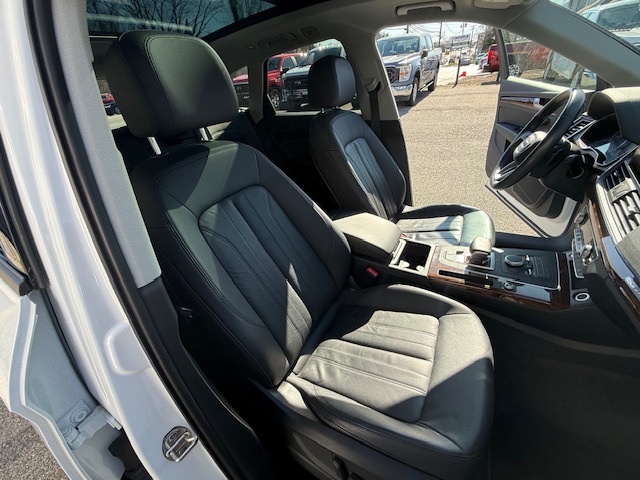 2018 Audi Q5 2.0 TFSI Tech Premium, available for sale in Huntington Station, New York | Huntington Auto Mall. Huntington Station, New York 2018 Audi Q5 2.0 TFSI Tech Premium, available for sale in Huntington Station, New York | Huntington Auto Mall. Huntington Station, New York