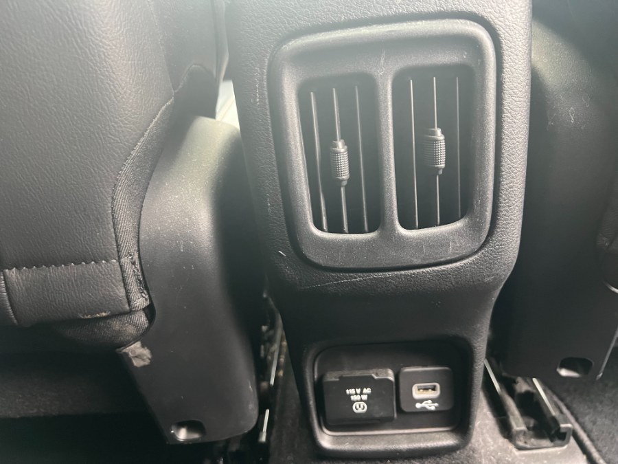 2017 Jeep Compass Latitude 4x4, available for sale in Bristol, Connecticut | Bristol Auto Center LLC. Bristol, Connecticut 2017 Jeep Compass Latitude 4x4, available for sale in Bristol, Connecticut | Bristol Auto Center LLC. Bristol, Connecticut