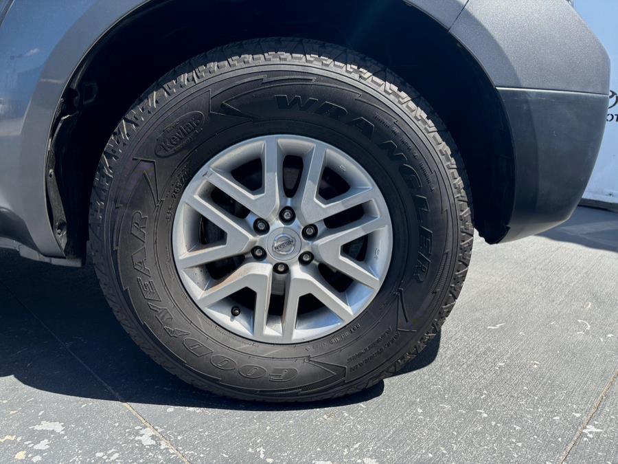 2019 Nissan Frontier Crew Cab 4x2 SV Auto, available for sale in Santa Ana, California | Auto Max Of Santa Ana. Santa Ana, California 2019 Nissan Frontier Crew Cab 4x2 SV Auto, available for sale in Santa Ana, California | Auto Max Of Santa Ana. Santa Ana, California