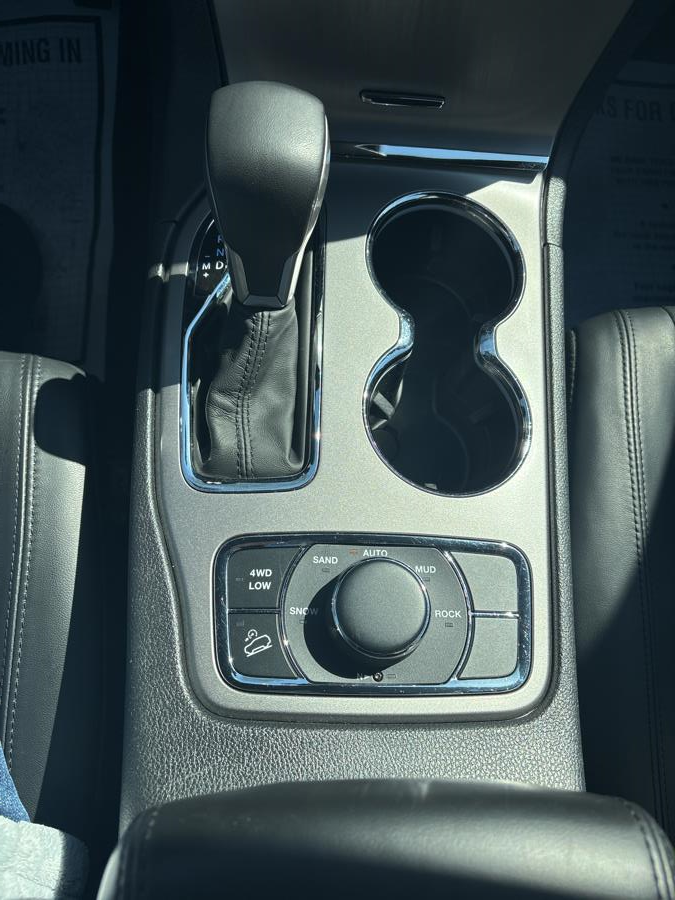 2019 Jeep Grand Cherokee Limited 4x4, available for sale in Old Saybrook, Connecticut | Saybrook Auto Barn. Old Saybrook, Connecticut 2019 Jeep Grand Cherokee Limited 4x4, available for sale in Old Saybrook, Connecticut | Saybrook Auto Barn. Old Saybrook, Connecticut