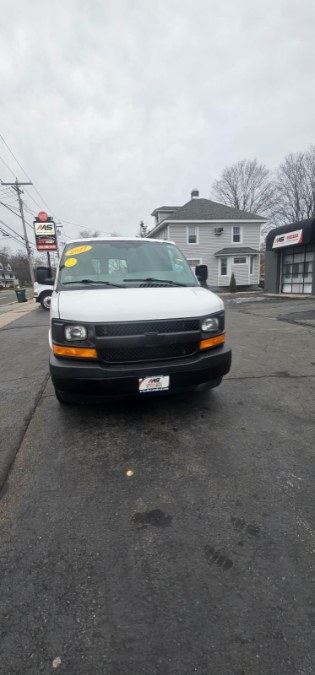 Used 2017 Chevrolet Express in Hamden, Connecticut | Adonai Auto Sales LLC. Hamden, Connecticut