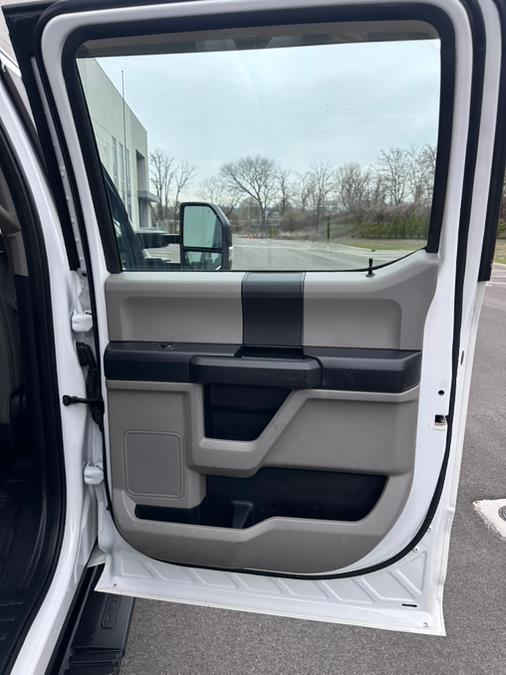 2019 Ford Super Duty F-350 SRW XL 4WD Crew Cab 8'' Box, available for sale in Garfield, New Jersey | Mikes Auto Sales LLC. Garfield, New Jersey 2019 Ford Super Duty F-350 SRW XL 4WD Crew Cab 8'' Box, available for sale in Garfield, New Jersey | Mikes Auto Sales LLC. Garfield, New Jersey