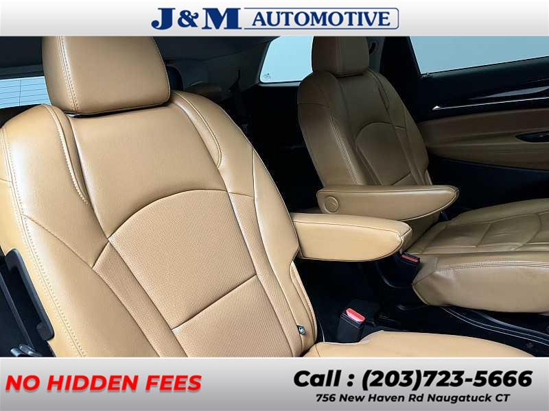 2020 Buick Enclave Essence, available for sale in Naugatuck, Connecticut | J&M Automotive Sls&Svc LLC. Naugatuck, Connecticut 2020 Buick Enclave Essence, available for sale in Naugatuck, Connecticut | J&M Automotive Sls&Svc LLC. Naugatuck, Connecticut