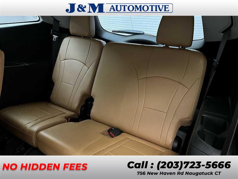 2020 Buick Enclave Essence, available for sale in Naugatuck, Connecticut | J&M Automotive Sls&Svc LLC. Naugatuck, Connecticut 2020 Buick Enclave Essence, available for sale in Naugatuck, Connecticut | J&M Automotive Sls&Svc LLC. Naugatuck, Connecticut