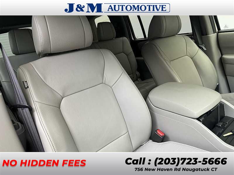 2014 Honda Pilot Touring, available for sale in Naugatuck, Connecticut | J&M Automotive Sls&Svc LLC. Naugatuck, Connecticut 2014 Honda Pilot Touring, available for sale in Naugatuck, Connecticut | J&M Automotive Sls&Svc LLC. Naugatuck, Connecticut