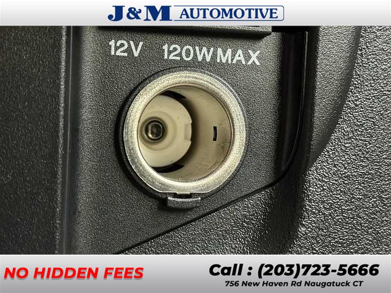 2014 Honda Pilot Touring, available for sale in Naugatuck, Connecticut | J&M Automotive Sls&Svc LLC. Naugatuck, Connecticut 2014 Honda Pilot Touring, available for sale in Naugatuck, Connecticut | J&M Automotive Sls&Svc LLC. Naugatuck, Connecticut