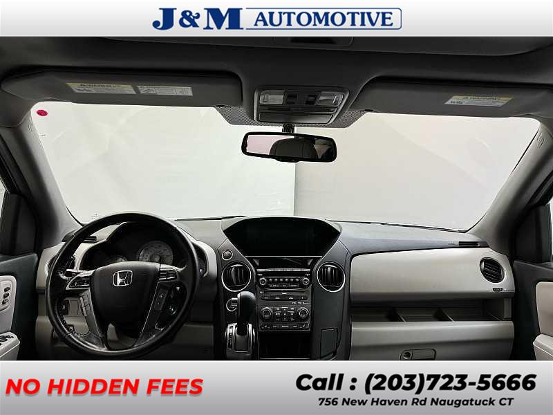 2014 Honda Pilot Touring, available for sale in Naugatuck, Connecticut | J&M Automotive Sls&Svc LLC. Naugatuck, Connecticut 2014 Honda Pilot Touring, available for sale in Naugatuck, Connecticut | J&M Automotive Sls&Svc LLC. Naugatuck, Connecticut