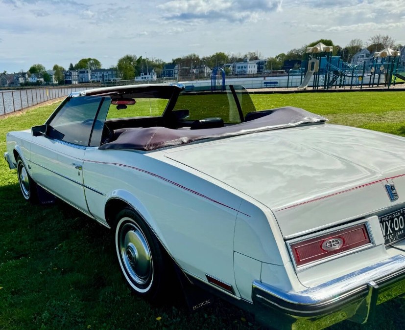 1983 Buick Riviera Base, available for sale in Salem, Massachusetts | Dave Franks Auto Sales. Salem, Massachusetts 1983 Buick Riviera Base, available for sale in Salem, Massachusetts | Dave Franks Auto Sales. Salem, Massachusetts