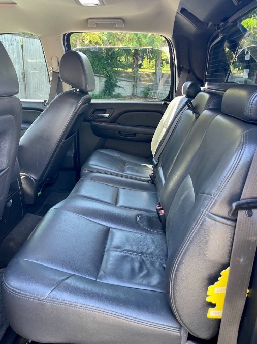 2013 Chevrolet Avalanche 2WD Crew Cab LS, available for sale in Salem, Massachusetts | Dave Franks Auto Sales. Salem, Massachusetts 2013 Chevrolet Avalanche 2WD Crew Cab LS, available for sale in Salem, Massachusetts | Dave Franks Auto Sales. Salem, Massachusetts
