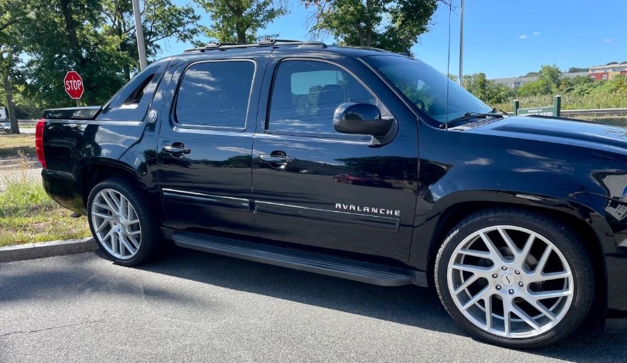 2013 Chevrolet Avalanche 2WD Crew Cab LS, available for sale in Salem, Massachusetts | Dave Franks Auto Sales. Salem, Massachusetts 2013 Chevrolet Avalanche 2WD Crew Cab LS, available for sale in Salem, Massachusetts | Dave Franks Auto Sales. Salem, Massachusetts