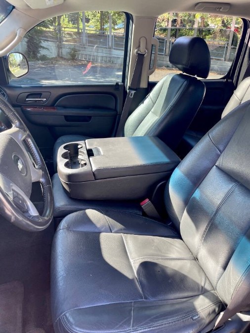 2013 Chevrolet Avalanche 2WD Crew Cab LS, available for sale in Salem, Massachusetts | Dave Franks Auto Sales. Salem, Massachusetts 2013 Chevrolet Avalanche 2WD Crew Cab LS, available for sale in Salem, Massachusetts | Dave Franks Auto Sales. Salem, Massachusetts
