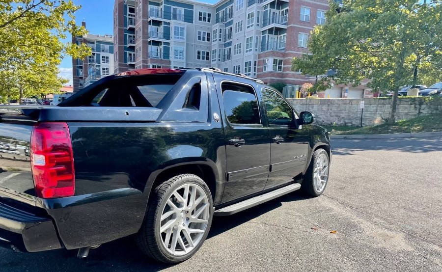 2013 Chevrolet Avalanche 2WD Crew Cab LS, available for sale in Salem, Massachusetts | Dave Franks Auto Sales. Salem, Massachusetts 2013 Chevrolet Avalanche 2WD Crew Cab LS, available for sale in Salem, Massachusetts | Dave Franks Auto Sales. Salem, Massachusetts