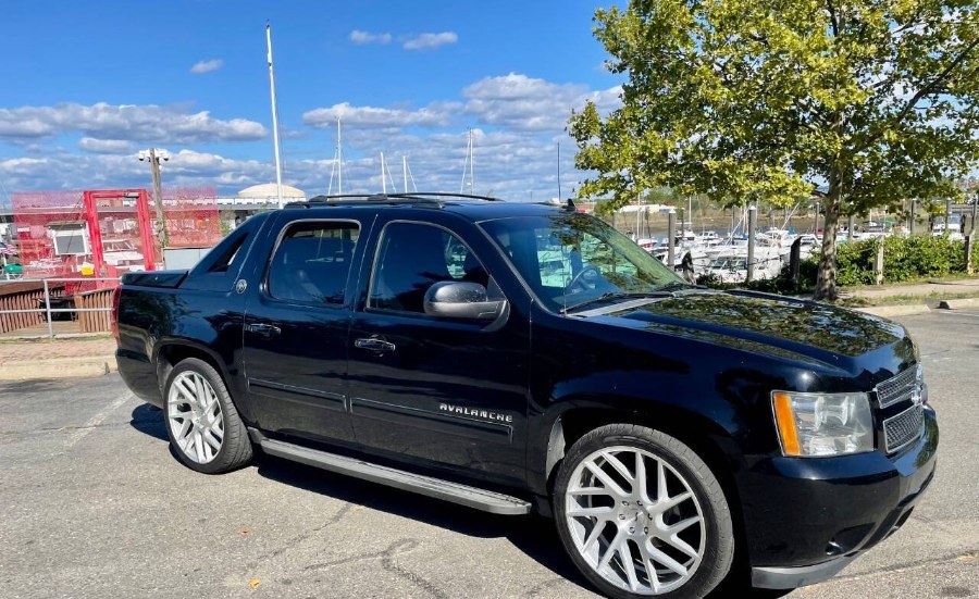 2013 Chevrolet Avalanche 2WD Crew Cab LS, available for sale in Salem, Massachusetts | Dave Franks Auto Sales. Salem, Massachusetts 2013 Chevrolet Avalanche 2WD Crew Cab LS, available for sale in Salem, Massachusetts | Dave Franks Auto Sales. Salem, Massachusetts