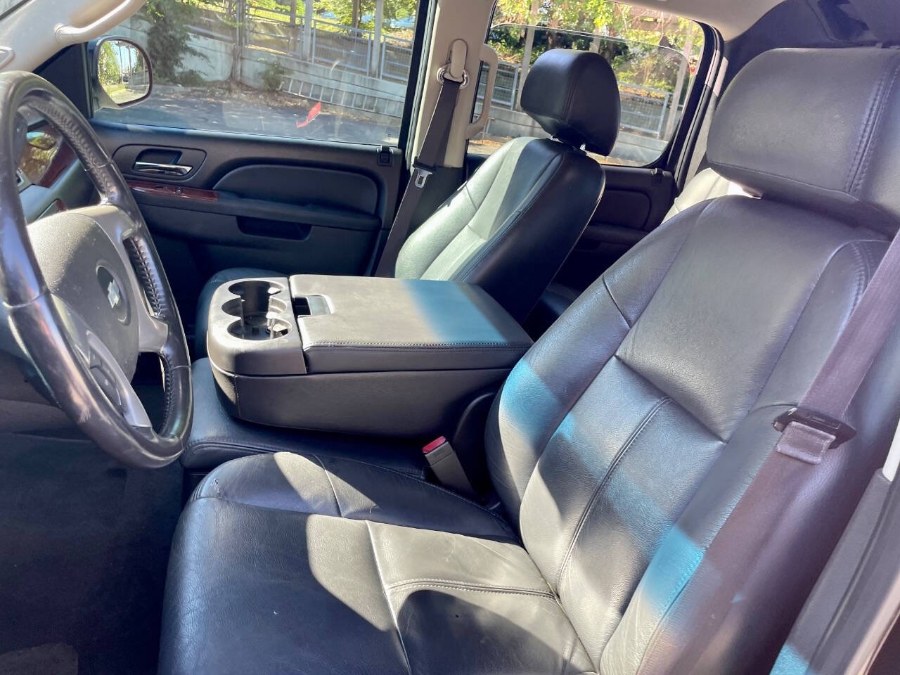 2013 Chevrolet Avalanche 2WD Crew Cab LS, available for sale in Salem, Massachusetts | Dave Franks Auto Sales. Salem, Massachusetts 2013 Chevrolet Avalanche 2WD Crew Cab LS, available for sale in Salem, Massachusetts | Dave Franks Auto Sales. Salem, Massachusetts