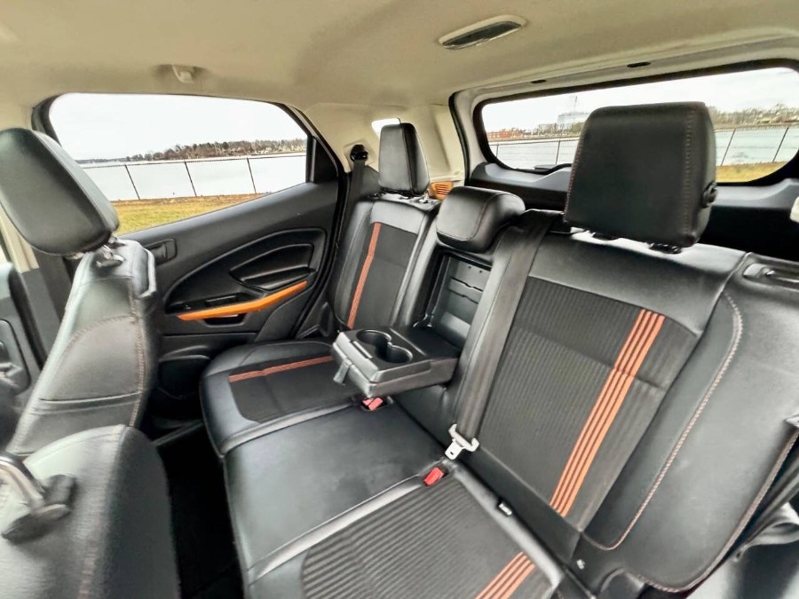 2018 Ford EcoSport SES 4WD, available for sale in Salem, Massachusetts | Dave Franks Auto Sales. Salem, Massachusetts 2018 Ford EcoSport SES 4WD, available for sale in Salem, Massachusetts | Dave Franks Auto Sales. Salem, Massachusetts