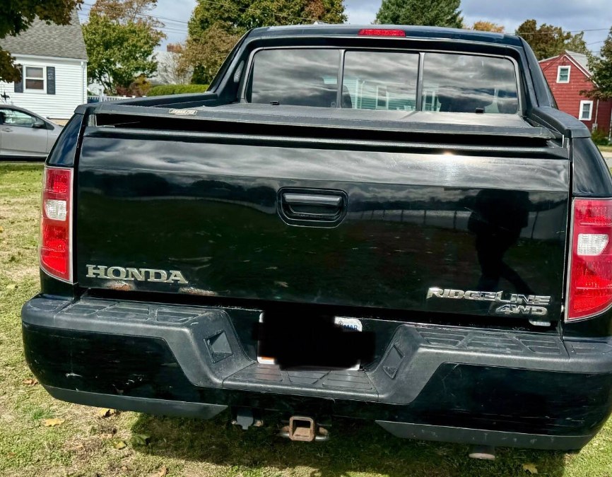 2010 Honda Ridgeline RTL, available for sale in Salem, Massachusetts | Dave Franks Auto Sales. Salem, Massachusetts 2010 Honda Ridgeline RTL, available for sale in Salem, Massachusetts | Dave Franks Auto Sales. Salem, Massachusetts