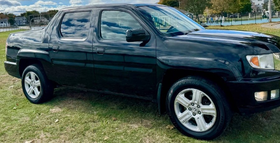 2010 Honda Ridgeline RTL, available for sale in Salem, Massachusetts | Dave Franks Auto Sales. Salem, Massachusetts 2010 Honda Ridgeline RTL, available for sale in Salem, Massachusetts | Dave Franks Auto Sales. Salem, Massachusetts