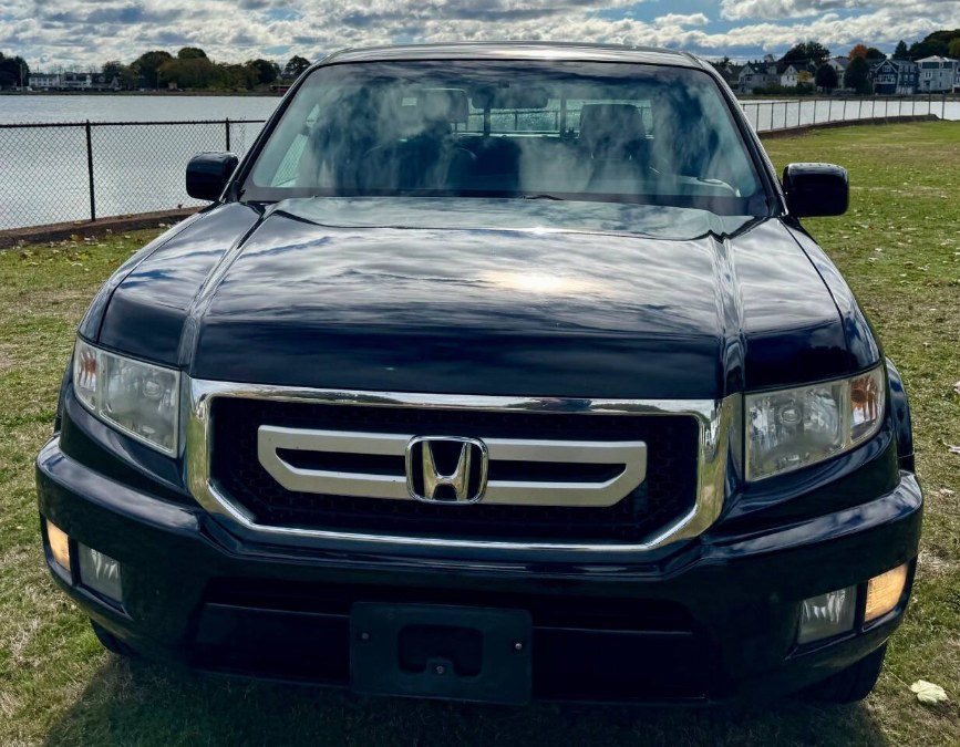 2010 Honda Ridgeline RTL, available for sale in Salem, Massachusetts | Dave Franks Auto Sales. Salem, Massachusetts 2010 Honda Ridgeline RTL, available for sale in Salem, Massachusetts | Dave Franks Auto Sales. Salem, Massachusetts