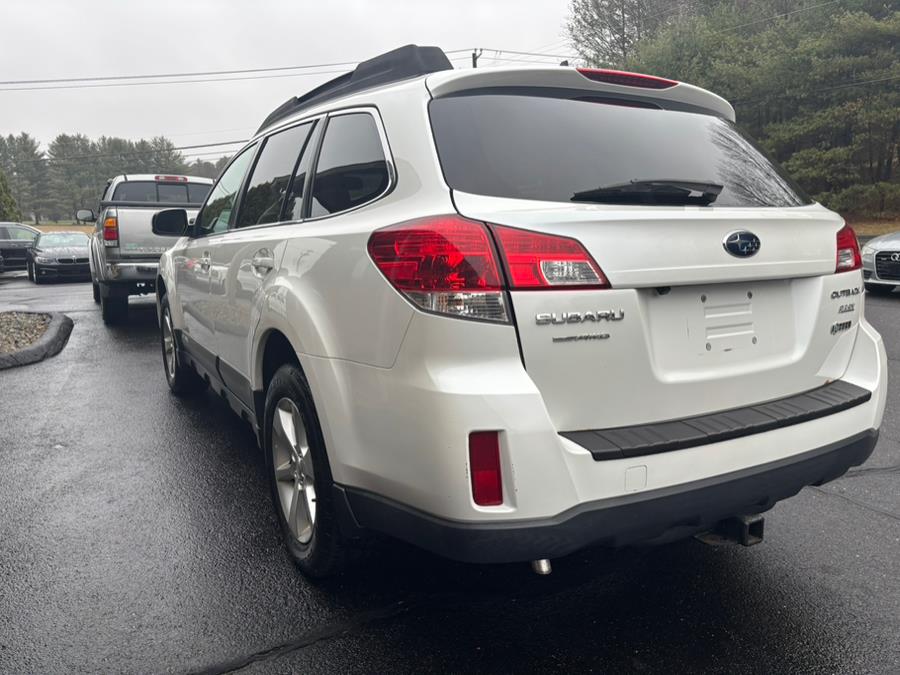2014 Subaru Outback 4dr Wgn H4 Auto 2.5i Limited, available for sale in Somers, Connecticut | Four Town Motors LLC. Somers, Connecticut 2014 Subaru Outback 4dr Wgn H4 Auto 2.5i Limited, available for sale in Somers, Connecticut | Four Town Motors LLC. Somers, Connecticut
