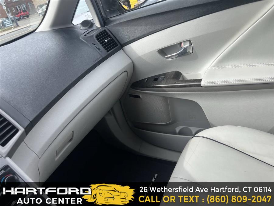 2014 Toyota Venza XLE AWD V6 4dr Crossover, available for sale in Hartford, Connecticut | Hartford Auto Center LLC. Hartford, Connecticut 2014 Toyota Venza XLE AWD V6 4dr Crossover, available for sale in Hartford, Connecticut | Hartford Auto Center LLC. Hartford, Connecticut