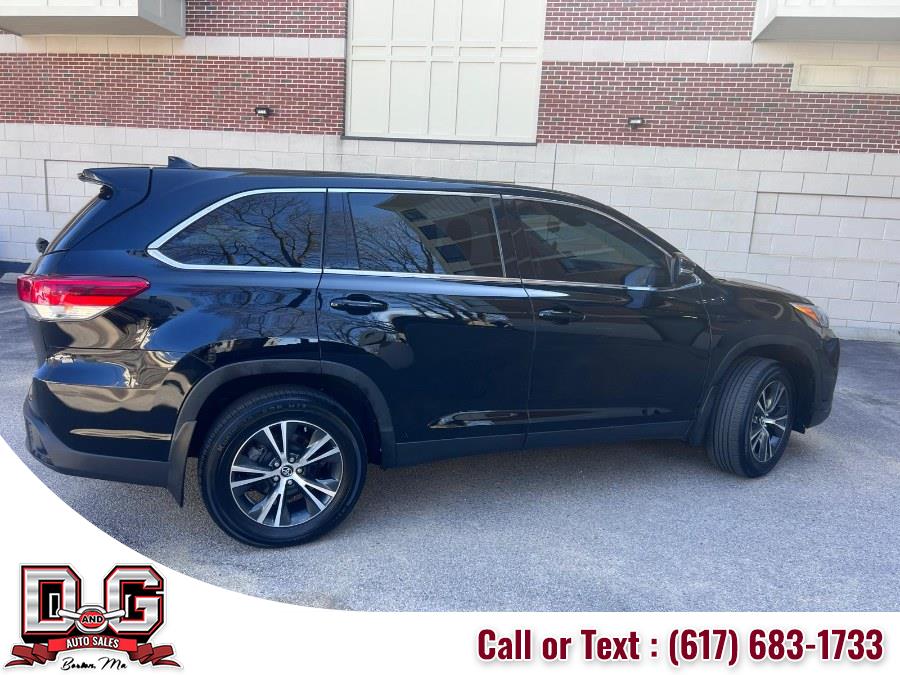 2019 Toyota Highlander LE Plus V6 AWD (Natl), available for sale in Watertown, Massachusetts | D&G Auto. Watertown, Massachusetts 2019 Toyota Highlander LE Plus V6 AWD (Natl), available for sale in Watertown, Massachusetts | D&G Auto. Watertown, Massachusetts