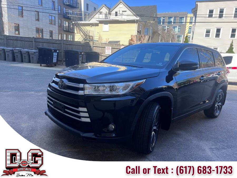 2019 Toyota Highlander LE Plus V6 AWD (Natl), available for sale in Watertown, Massachusetts | D&G Auto. Watertown, Massachusetts 2019 Toyota Highlander LE Plus V6 AWD (Natl), available for sale in Watertown, Massachusetts | D&G Auto. Watertown, Massachusetts