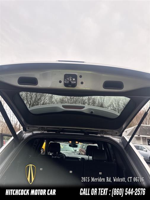 2017 Jeep Grand Cherokee Altitude, available for sale in Wolcott, Connecticut | Hitchcock Motor Car. Wolcott, Connecticut 2017 Jeep Grand Cherokee Altitude, available for sale in Wolcott, Connecticut | Hitchcock Motor Car. Wolcott, Connecticut