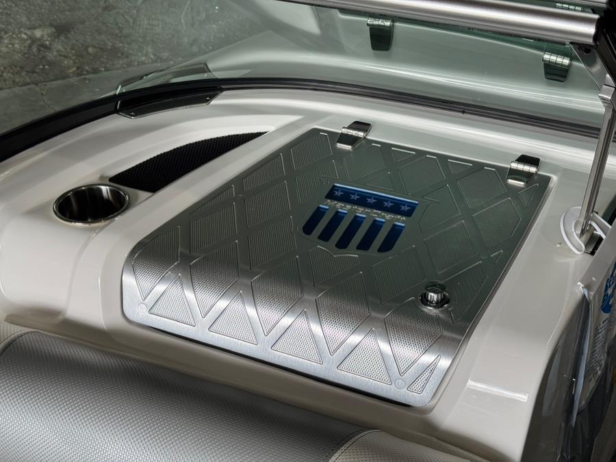 2015 Mastercraft X30 Wake Boat, available for sale in Darien, Wisconsin | Geneva Motor Cars. Darien, Wisconsin 2015 Mastercraft X30 Wake Boat, available for sale in Darien, Wisconsin | Geneva Motor Cars. Darien, Wisconsin